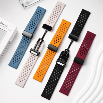 Bracelet de Montre Sport 20mm en Silicone Perforé – Confort Respirant, Souplesse & Boucle Acier Anti-Corrosion