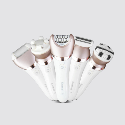 Kit Épilateur Électrique 5-en-1 Femme Kemei KM-8001 – Épilateur, Rasoir, Tête Massante & Râpe Pieds