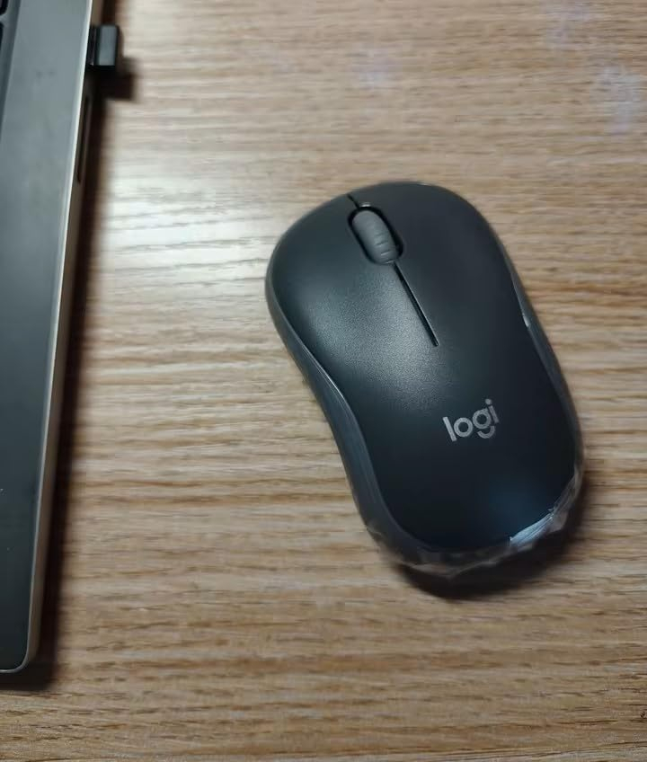 Souris sans fil Logitech M185 – Ergonomique & Longue Autonomieimage 4